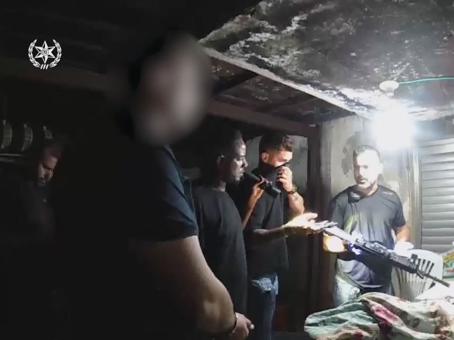 فيديو : اعتقال 3 مشتبهين من كفركنا قبل تنفيذ إطلاق نار 